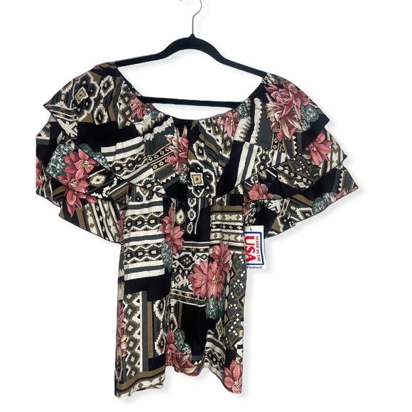 Back at the ranch printed off shoulder blouse - Picture 5 of 10